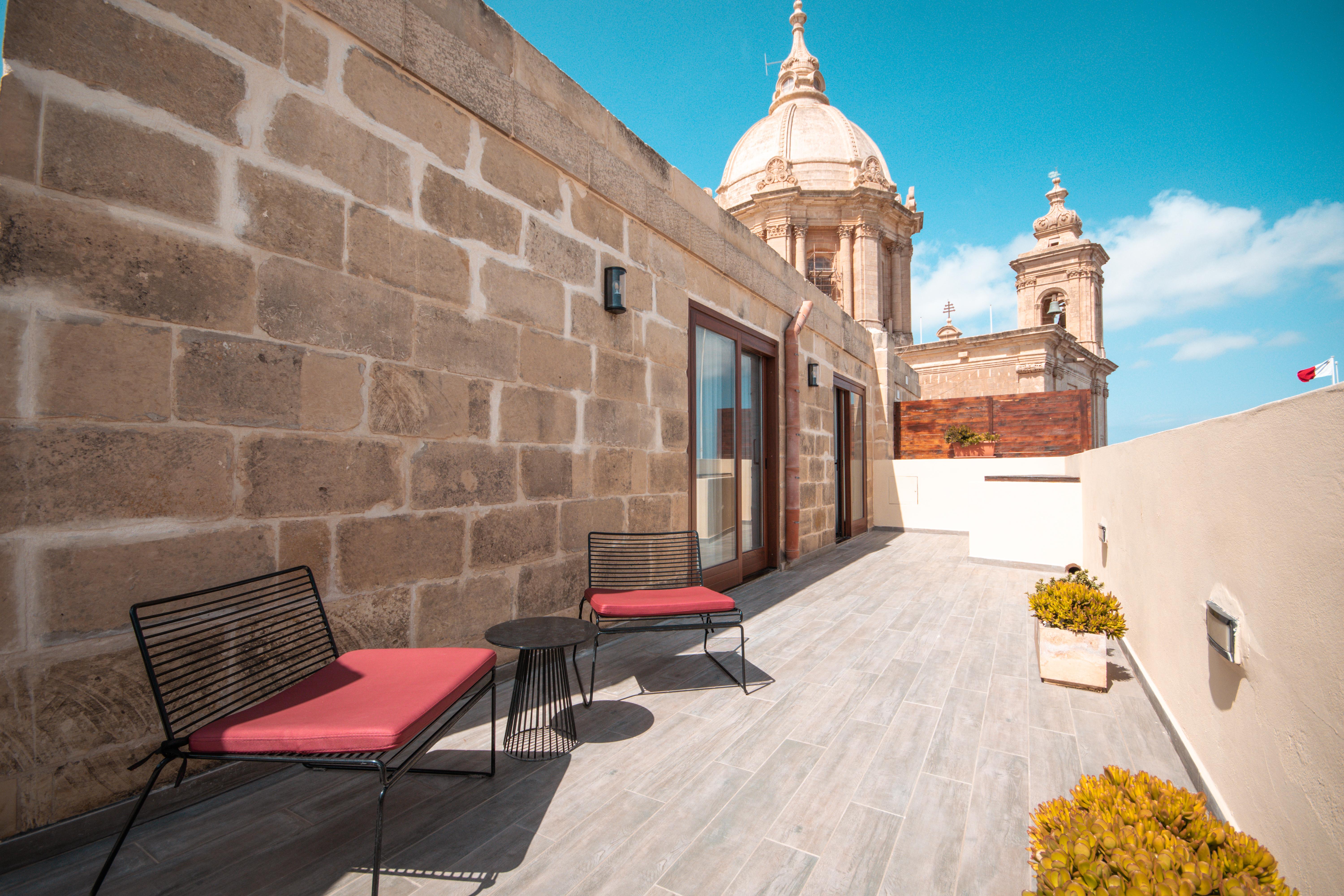 Quaint Boutique Hotel Надур Екстер'єр фото