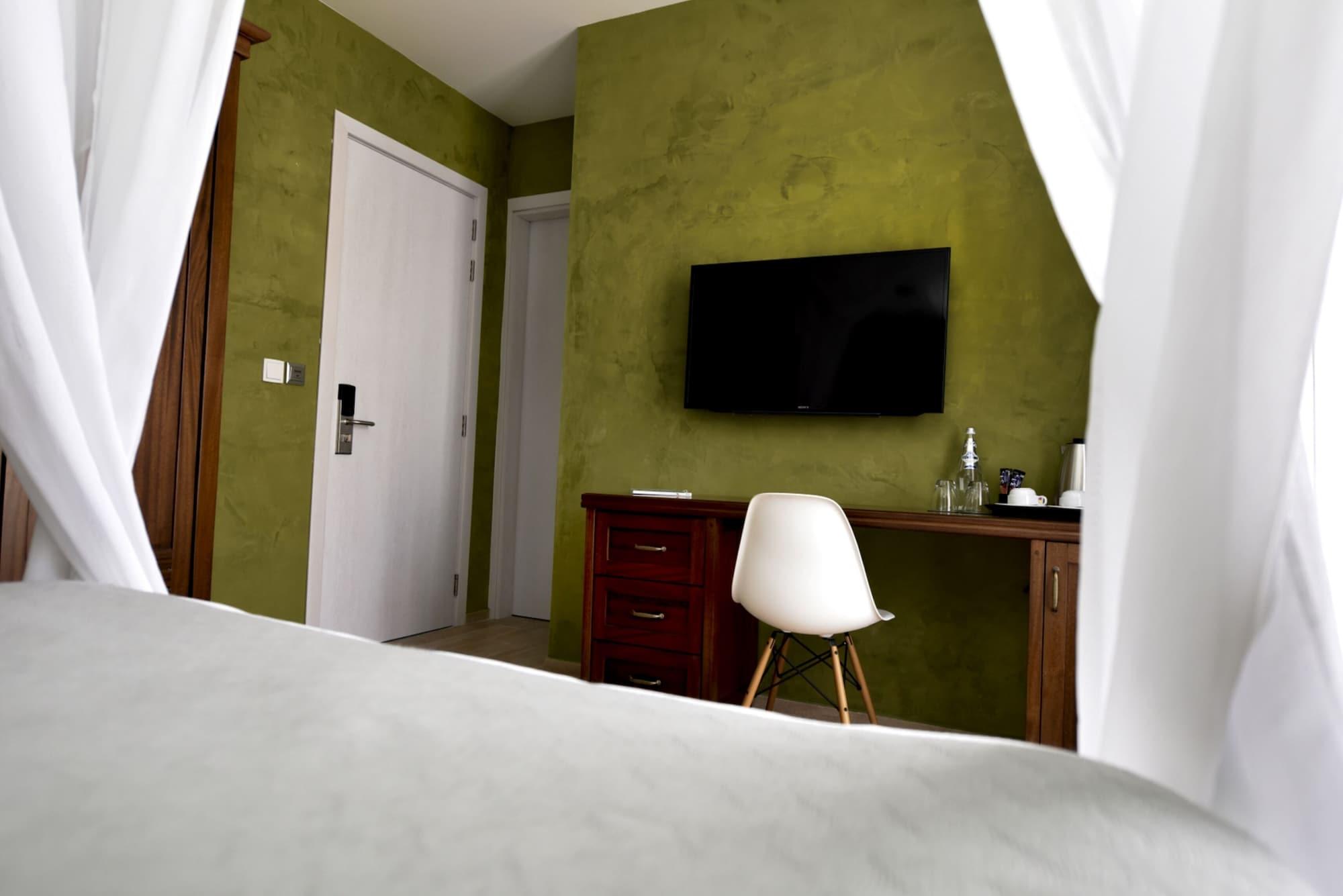 Quaint Boutique Hotel Надур Екстер'єр фото