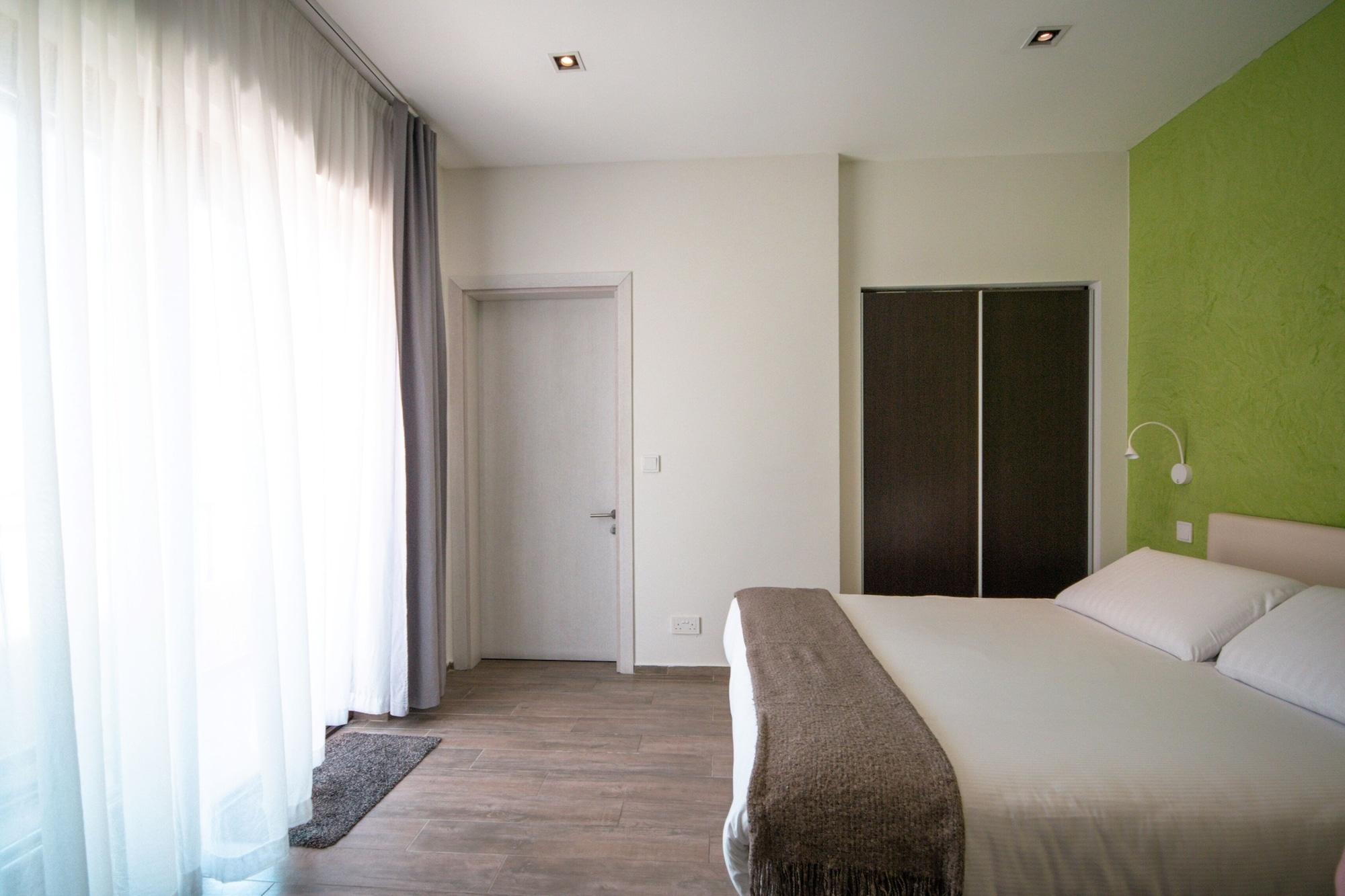Quaint Boutique Hotel Надур Екстер'єр фото